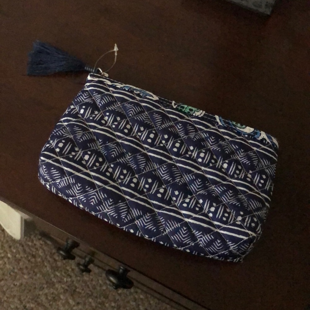 Blue clutch